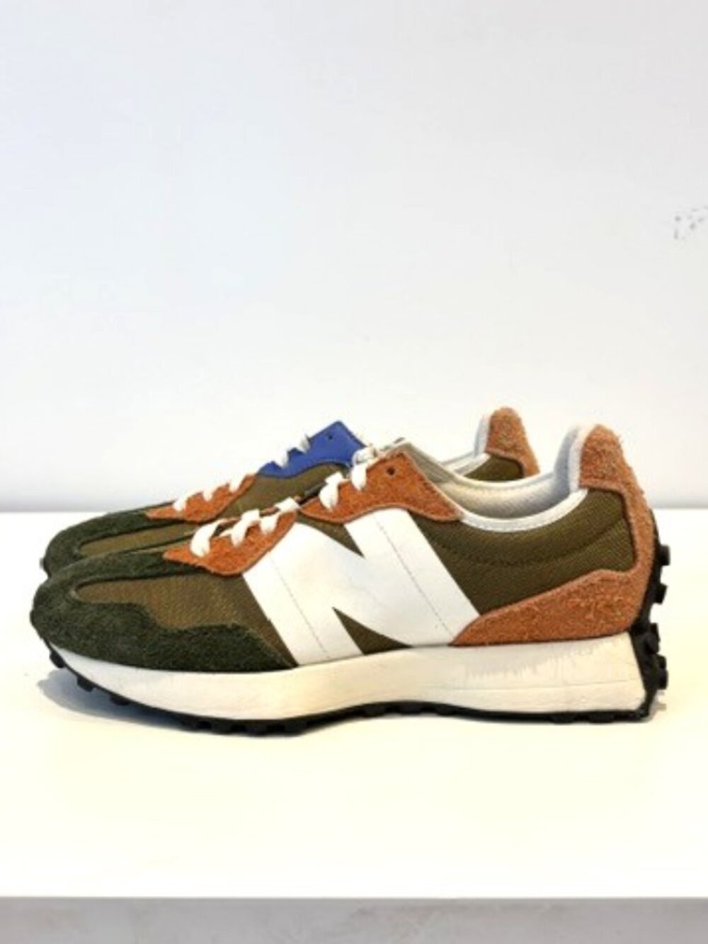 New Balance 327 Olive Green Rust Suede Sneakers Women's 9.5